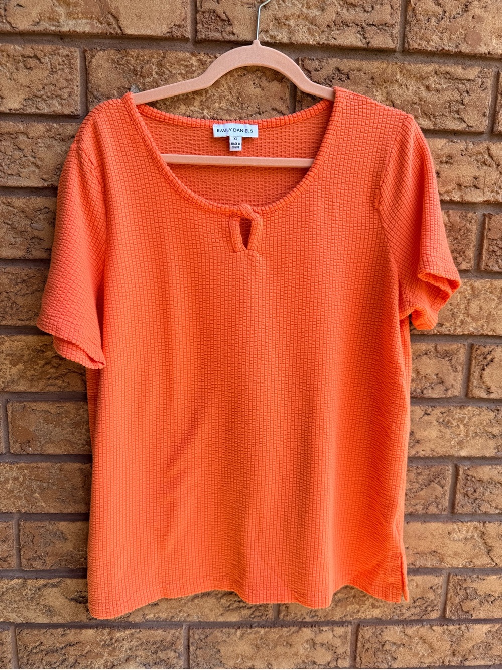 4/$25 • Emily Daniel’s Tangerine Textured Scoop Neck Tee